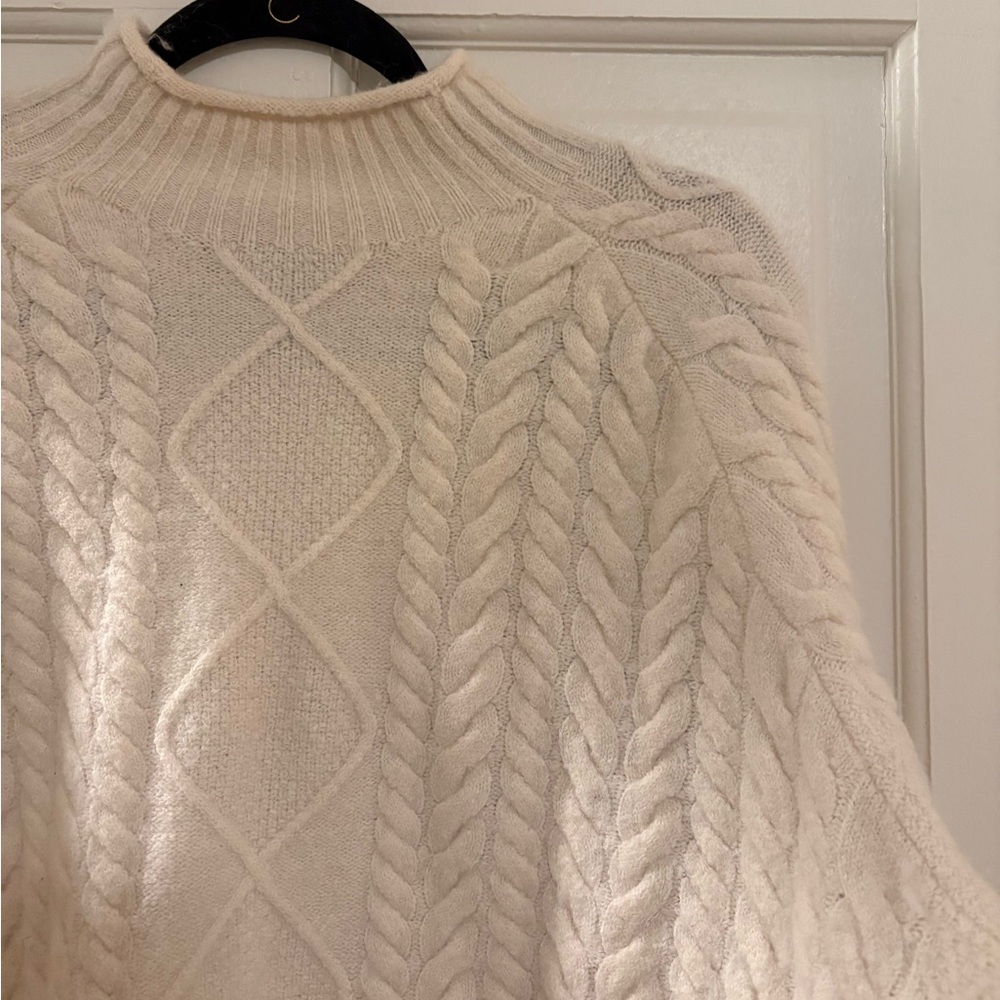 J. Crew Women's Cream Sweater - Size XL
